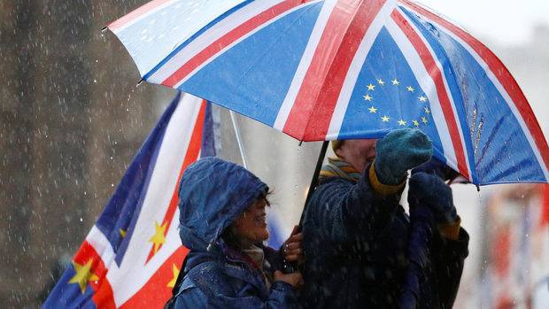 Компромисът за Брекзит, който помогна Мей да бъде пратена обратно в Брюксел