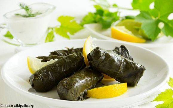 Лозовите листа стягат кръвоносните съдове и борят махмурлука