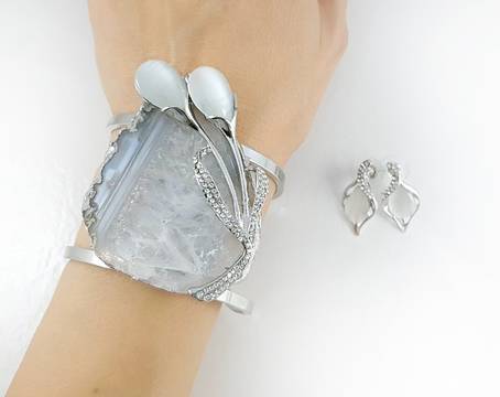 СРЕБЪРНА СЕРИЯ БИЖУТА ЗА СВЕТИ ВАЛЕНТИН и 14 февруари подаръци