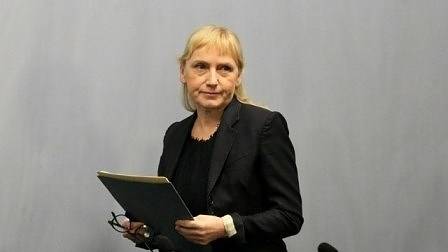 „Галъп”: Обществото по-скоро съчувства на Елена Йончева