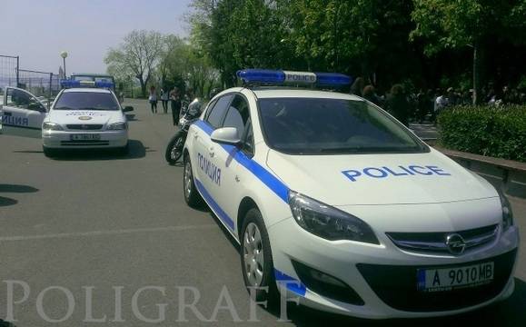 Криминално проявени сливналийки обраха бургаска пенсионерка