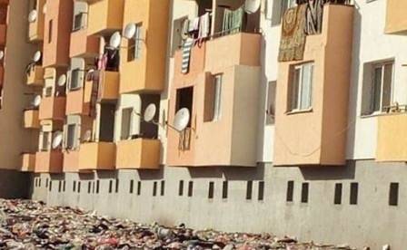 Вижте как изглежда чисто нов саниран блок, обитаван от роми (СНИМКА)