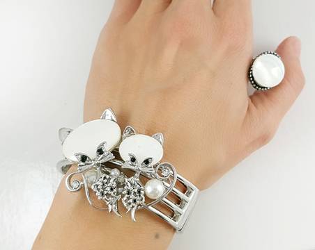 Лукс подаръци с бижута за месеца на влюбените – 14 февруари и Св. Валентин