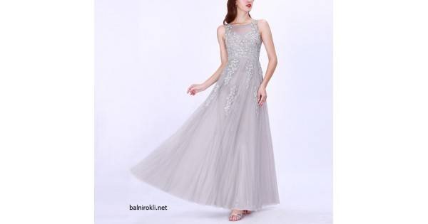 Бална Дълга Сива Рокля Тюл Флорални Декорации