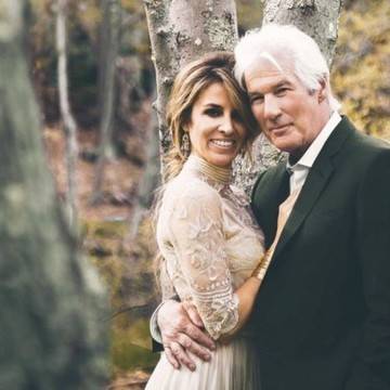 РИЧАРД ГИЪР СТАНА БАЩА НА 69 ГОДИНИ ИСТИНСКИТЕ ЖЪЛТИ НОВИНИ