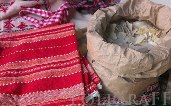 Домашна юфка от лимец и ръчно изработени мартеници на Фермерския пазар днес