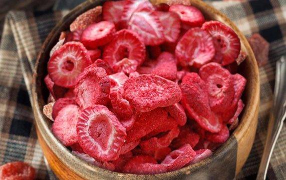 Сладки сушени ягодки, вместо бонбони