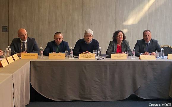 Търси се възможност за стимули за електромобили в следващия програмен период на ОПОС