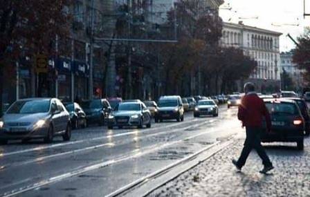 Над 3000 пешеходци са глобени за неправилно пресичане