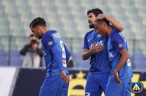 Левски отново би ЦСКА с автогол след скандално съдийство – SportVox