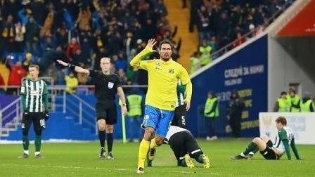 Ивелин Попов дебютира с гол, класира „Ростов“ на полуфинал