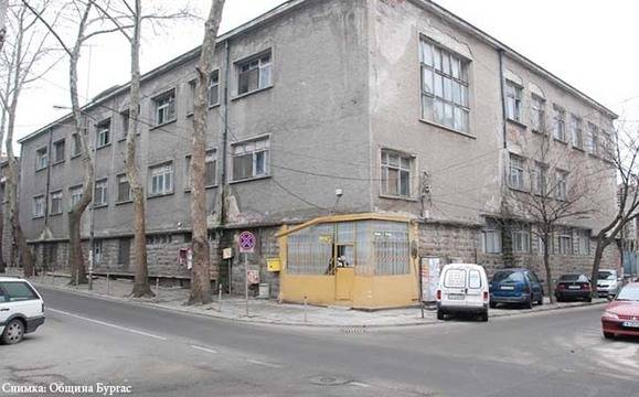 Търсят изпълнител, който да превърне Немската болница в арт център