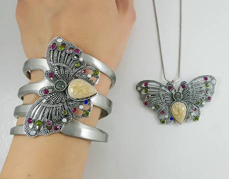 СРЕБЪРНА КОЛЕКЦИЯ БИЖУТА ЗА 8 МАРТ празник на жената с подарък бижу