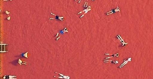 Български фотограф взе международна награда с дрон снимка на солниците в Бургас