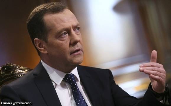 Руският премиер Дмитрий Медведев пристига у нас