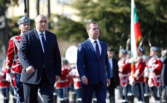 Медведев: За „Турски поток“ ще можем да говорим след гаранции от ЕК