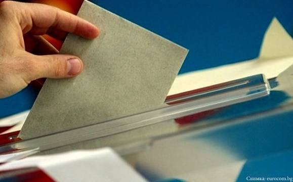 Правната комисия отхвърли ветото върху промените в Изборния кодекс