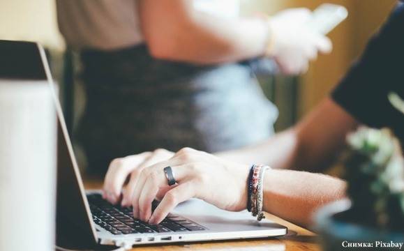 Ученици разработват приложение за стажове и работа