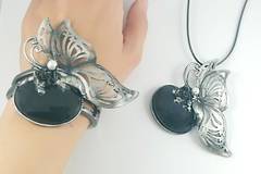 АБИТУРИЕНТСКИ БАЛОВЕ – БИЖУТА и още гривни и колиета за бала