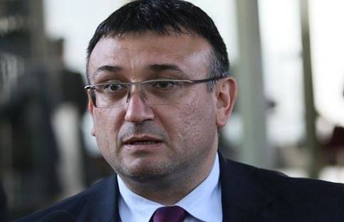 Младен Маринов: Нападенията срещу полицаи се увеличават