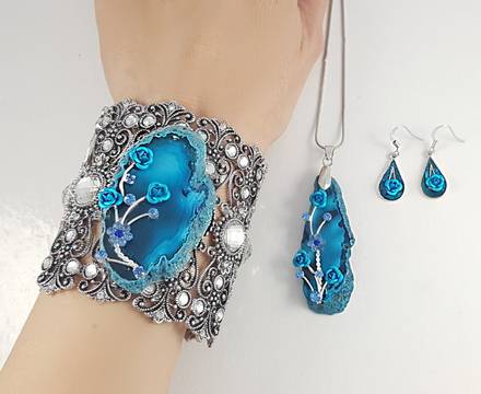 ОФИЦИАЛНИ БИЖУТА – БАЛОВЕ с дизайнерска бална колекция комплекти