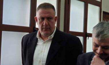 Драма в съда: Посрещнаха д-р Димитров с аплодисменти, а родителите на Жоро Плъха искат тежко възмездие