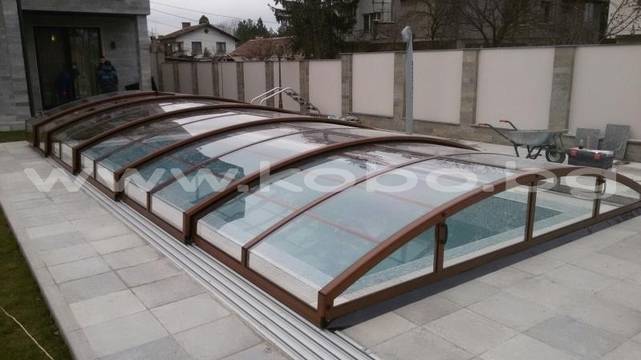 Телескопични подвижни покриви за басейни