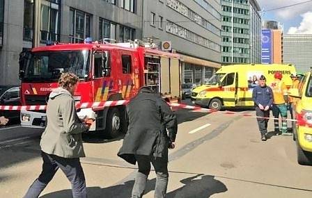 Над 40 души са евакуирани от сграда до централата на ЕС в Брюксел