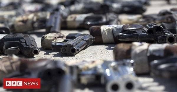 Над 30 000 убийства в Мексико, а един магазин за легални оръжия