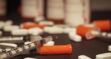 ХЕРОИН – Сгащиха млад мъж с херион, амфетамини и антидепресанти