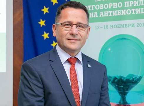 Водят ли ваксините до рак и алергии