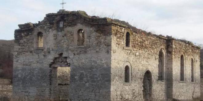 Искат камбана за потопената църква в яз. „Жребчево“