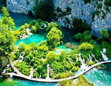 Плитвички Езера и Постойна Яма