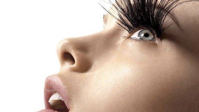 Седем простички трика за извиване на красиви мигли