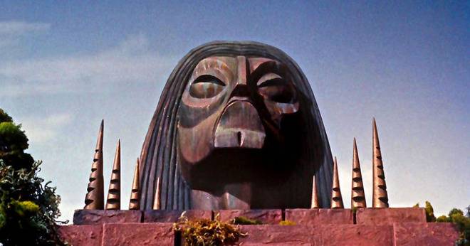 Машината на времето от Хърбърт Уелс: век и тридесет години по-късно