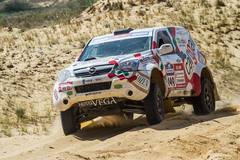 Орлин Алексиев и Петър Ценков отново с чудесни резултати в рали Дакар