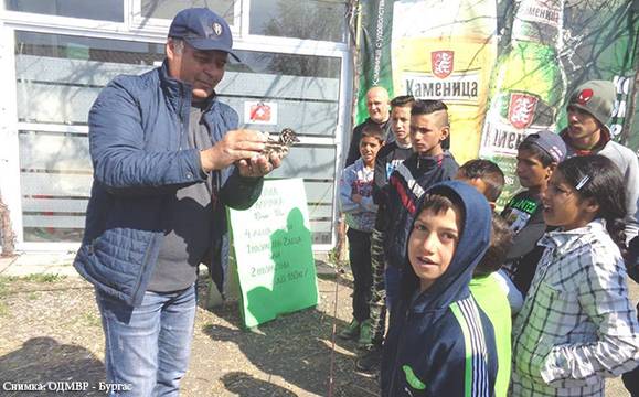 Вълна от емоции в зоопарка за възпитаниците на Центъра за работа с деца от улицата