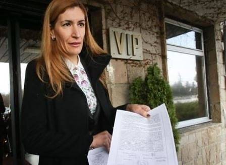 Ангелкова с нотариален акт в ръка: Поела съм риск с апартамент на груб строеж