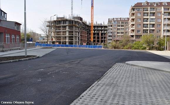 Другата седмица пускат в експлоатация два нови паркинга в „Лазур“ и „Изгрев“