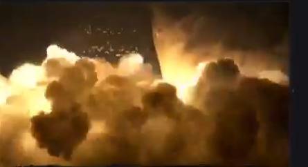 Фолкън Хеви проведе статично огнево изпитание, а Стархопър излетя за втори път!