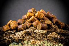 Черница Пелети за Риболов 8мм, Пелети за риболов и монтаж на косъм