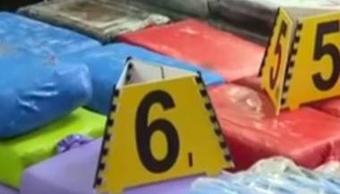 Хеликоптери и водолази ще търсят още наркотици в Черно море