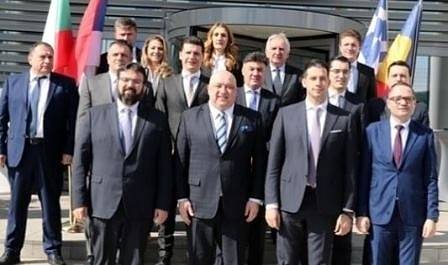 Спортните министри и футболните федерации се срещат в Солун