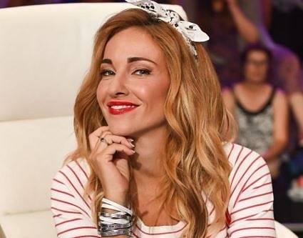 Алекс Раева е бременна, потвърдено чрез (СНИМКА)