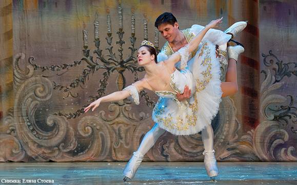 Балет на лед „Санкт Петербург“ идва в Бургас с два приказни спектакъла