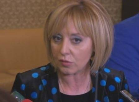 Омбудсманът Мая Манолова в момента няма планове за друг пост