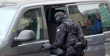 Мащабна акция срещу наркотиците във Варна, 13 са окошарени