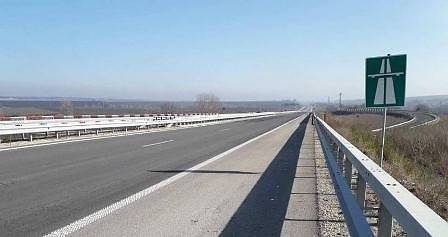 Превозвачи и работодатели настояват тол системата да се отложи до 2020 г.