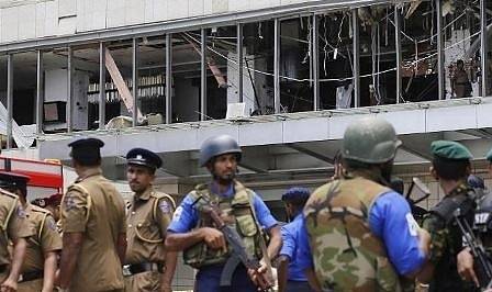 „Ислямска държава“ пое отговорност за атентатите в Шри Ланка