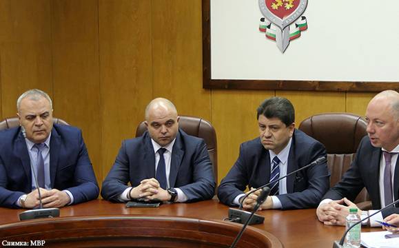 Пожарната е проверила всички църкви и манастири, където ще има богослужения за Великден